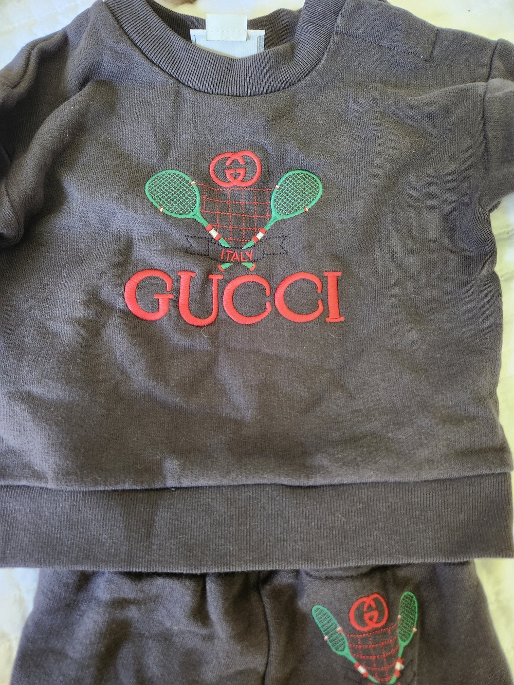 Gucci Baby Tennis Logo Sweatsuit T Shirt And Jumper With Bib